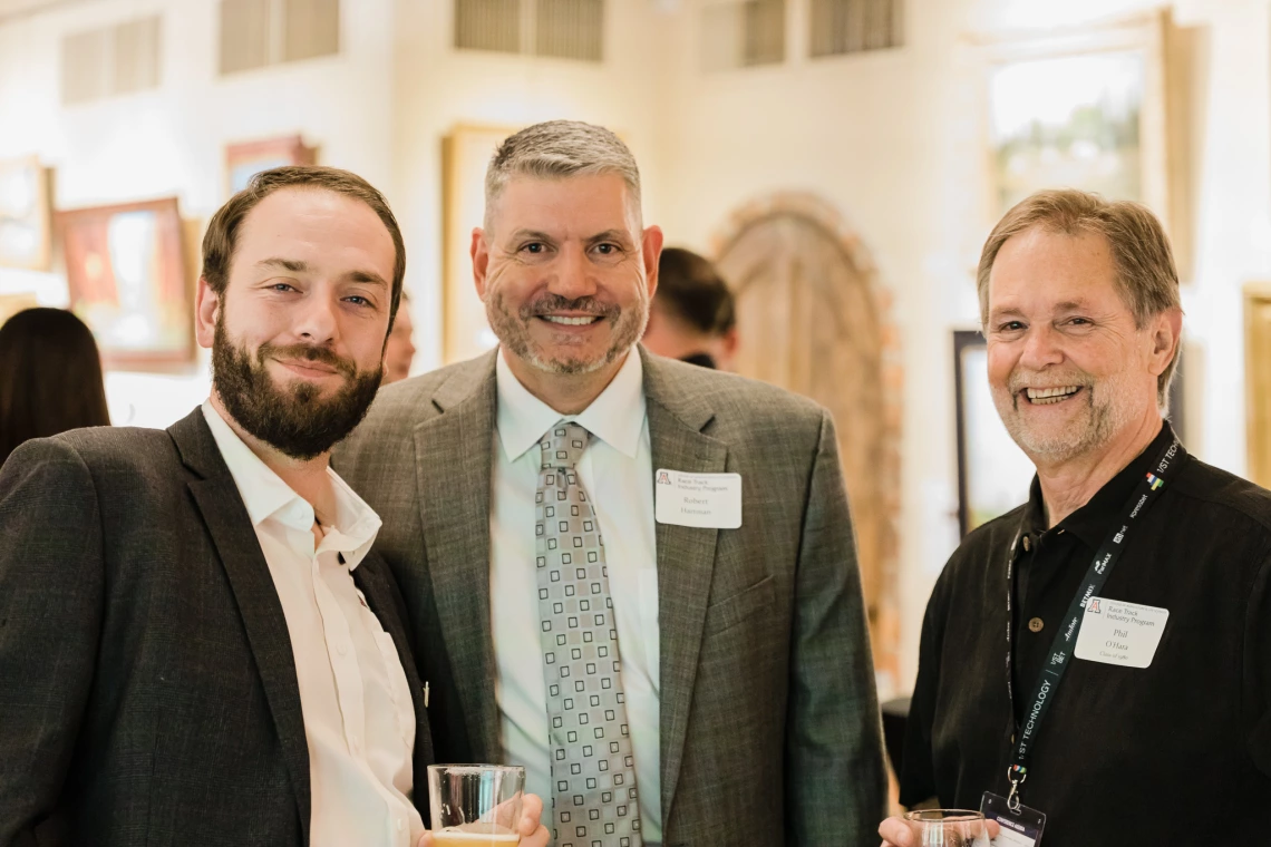 CALS alumni mingle at RTIP evening event at the Mountain Oyester Club in Tucson, Arizona. 